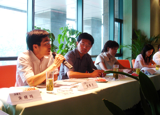 中国离婚网2005年年会——游植龙律师在发言